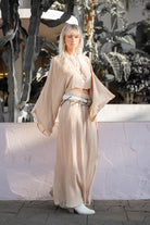 Ibizamode Moost Wanted Nova Top brown cropped dames top with flowy sleeves